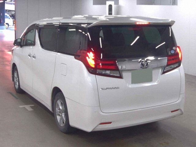 2016 Toyota Alphard
