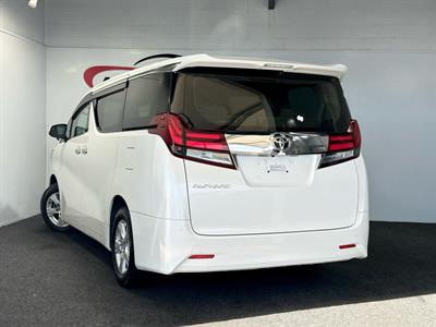 2016 Toyota Alphard - Thumbnail