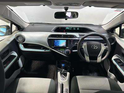 2012 Toyota Aqua - Thumbnail