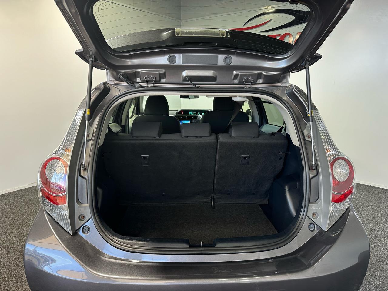 2012 Toyota Aqua