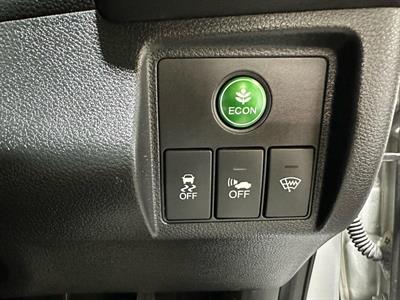 2014 Honda Vezel - Thumbnail