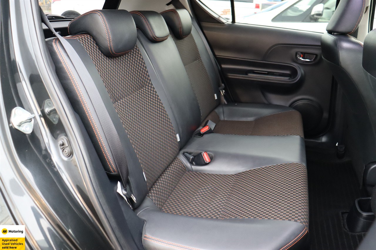 2015 Toyota Aqua