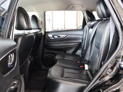 2022 Nissan X-Trail - Thumbnail