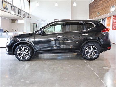 2022 Nissan X-Trail - Thumbnail