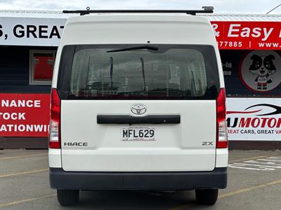 2019 Toyota Hiace - Thumbnail