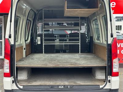 2019 Toyota Hiace - Thumbnail