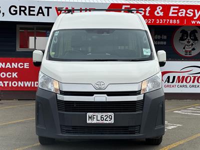 2019 Toyota Hiace - Thumbnail