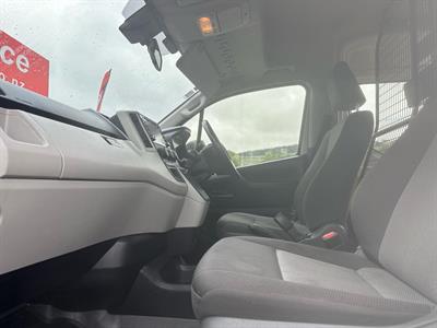 2019 Toyota Hiace - Thumbnail