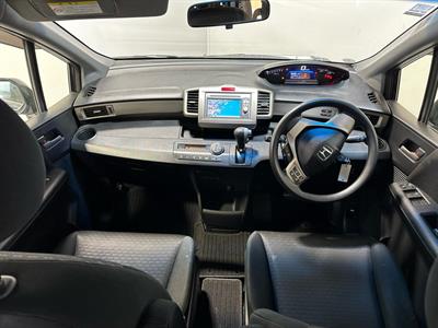 2012 Honda Freed - Thumbnail