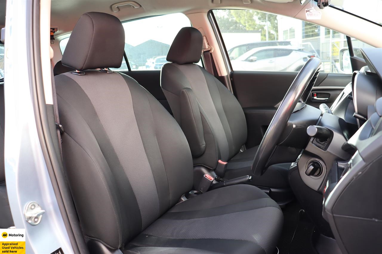 2013 Mazda Premacy