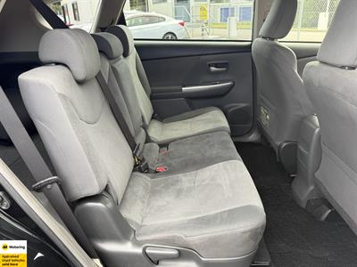 2013 Toyota Prius - Thumbnail