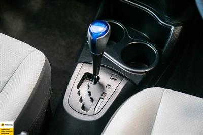 2015 Toyota Aqua - Thumbnail
