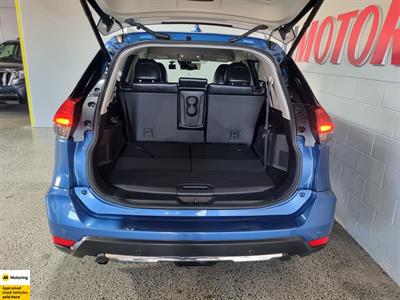 2020 Nissan X-Trail - Thumbnail