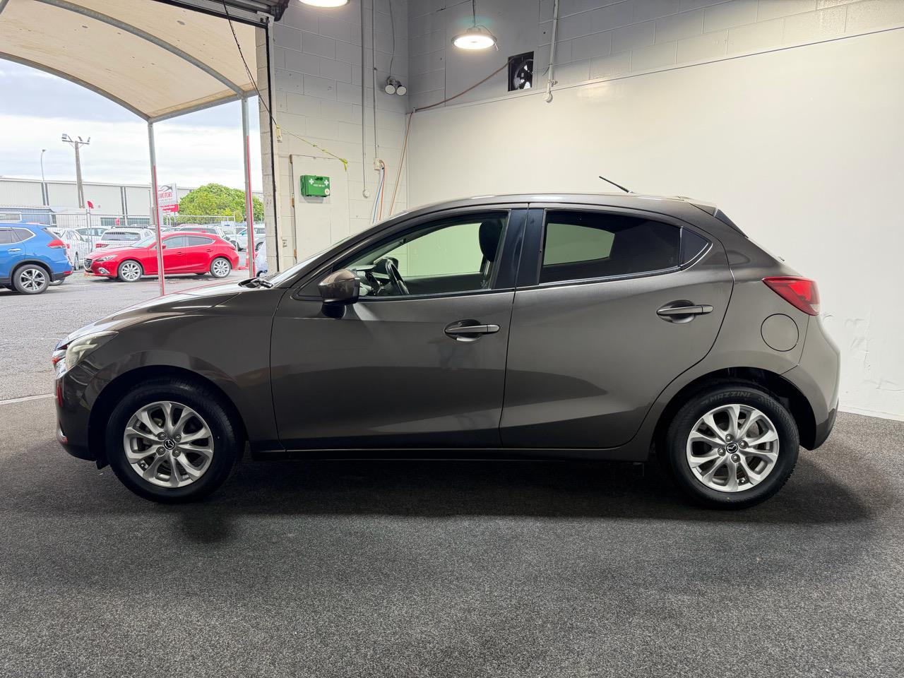 2015 Mazda Demio