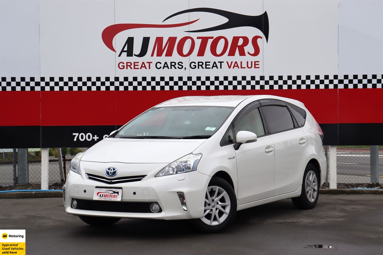 2012 Toyota Prius Alpha