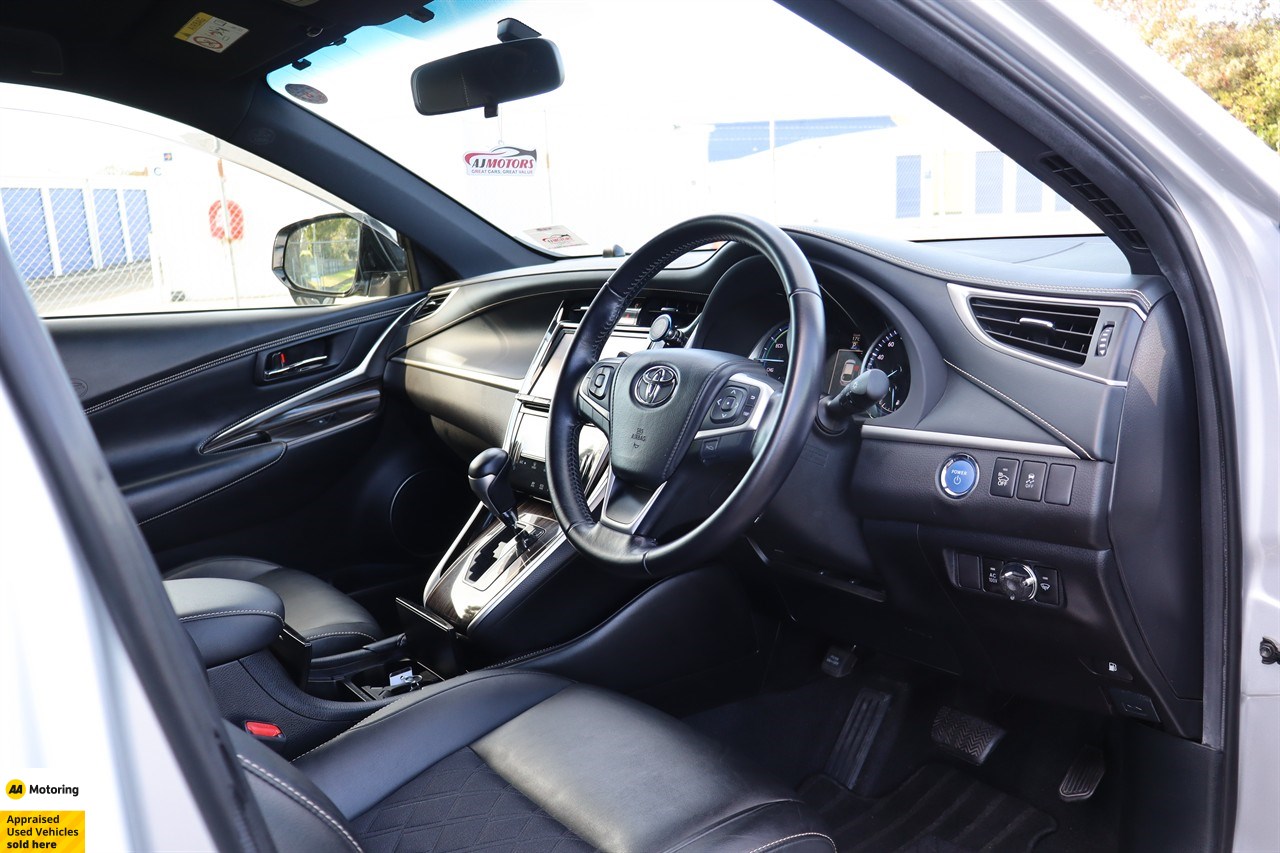 2015 Toyota Harrier