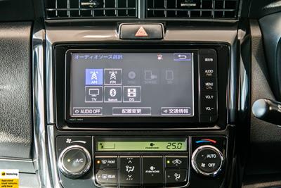 2015 Toyota Corolla - Thumbnail