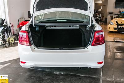 2015 Toyota Corolla - Thumbnail
