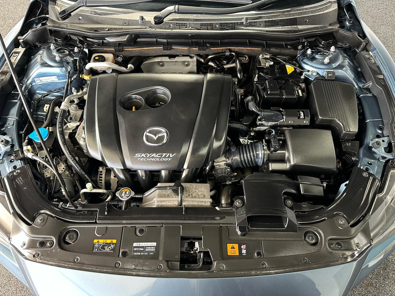 2013 Mazda Atenza