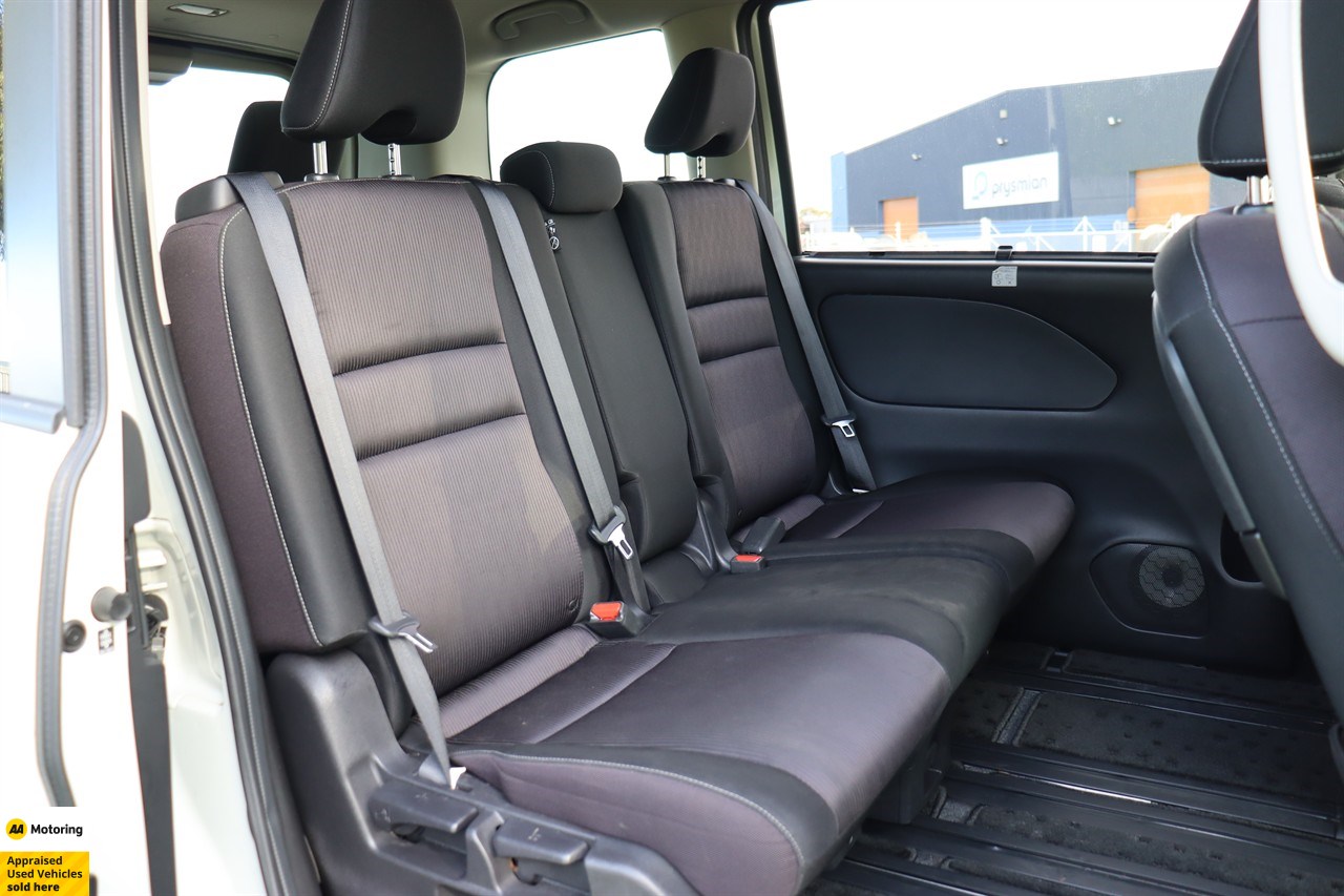 2018 Nissan Serena
