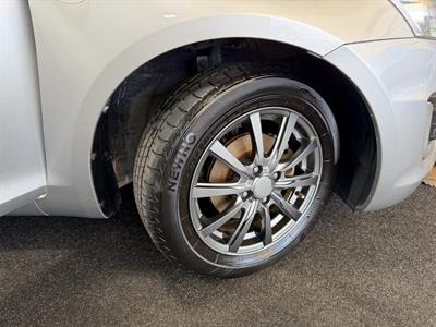 2016 Suzuki Swift - Thumbnail