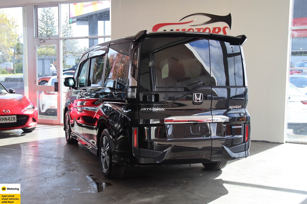 2018 Honda Step Wagon