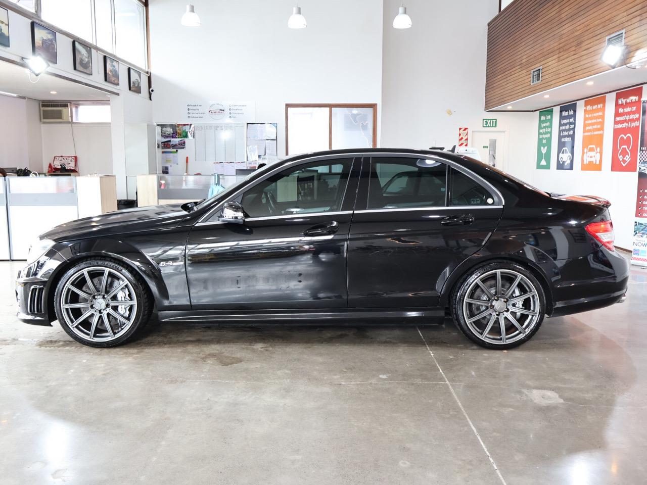 2010 Mercedes-Benz C 63