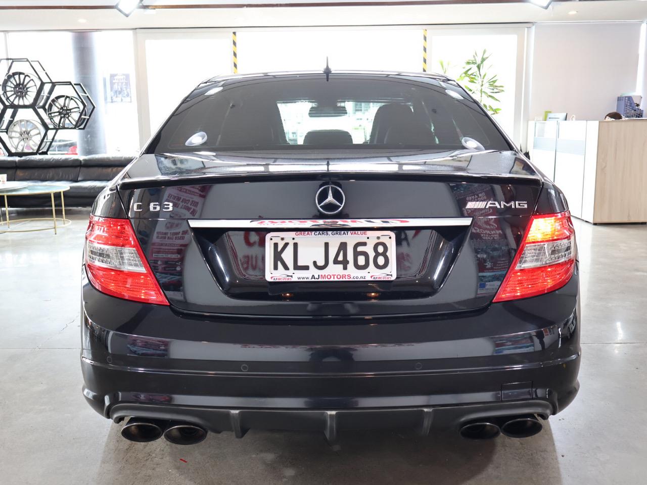 2010 Mercedes-Benz C 63