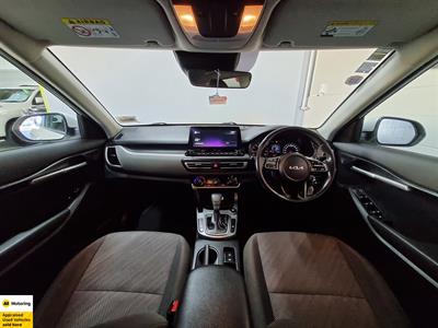 2022 Kia Seltos - Thumbnail