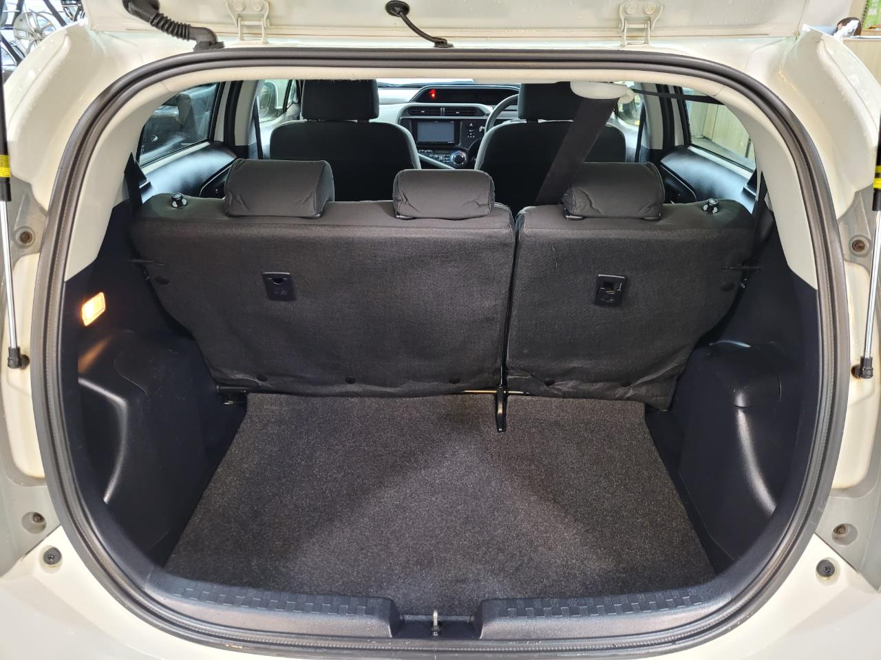 2016 Toyota Aqua