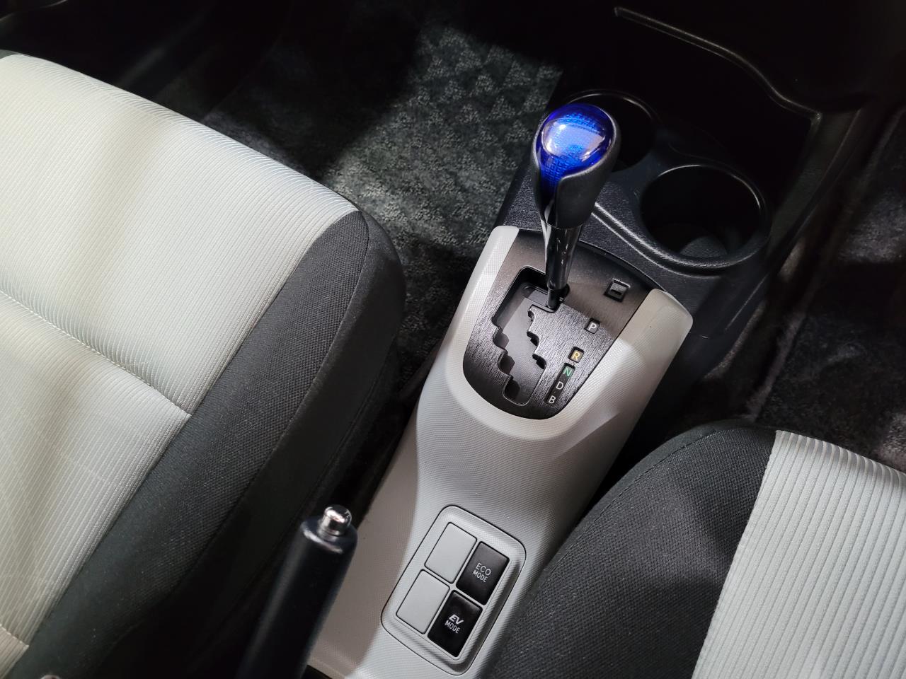 2016 Toyota Aqua