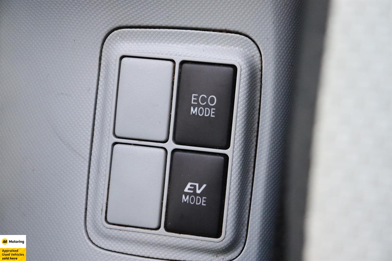 2014 Toyota Aqua