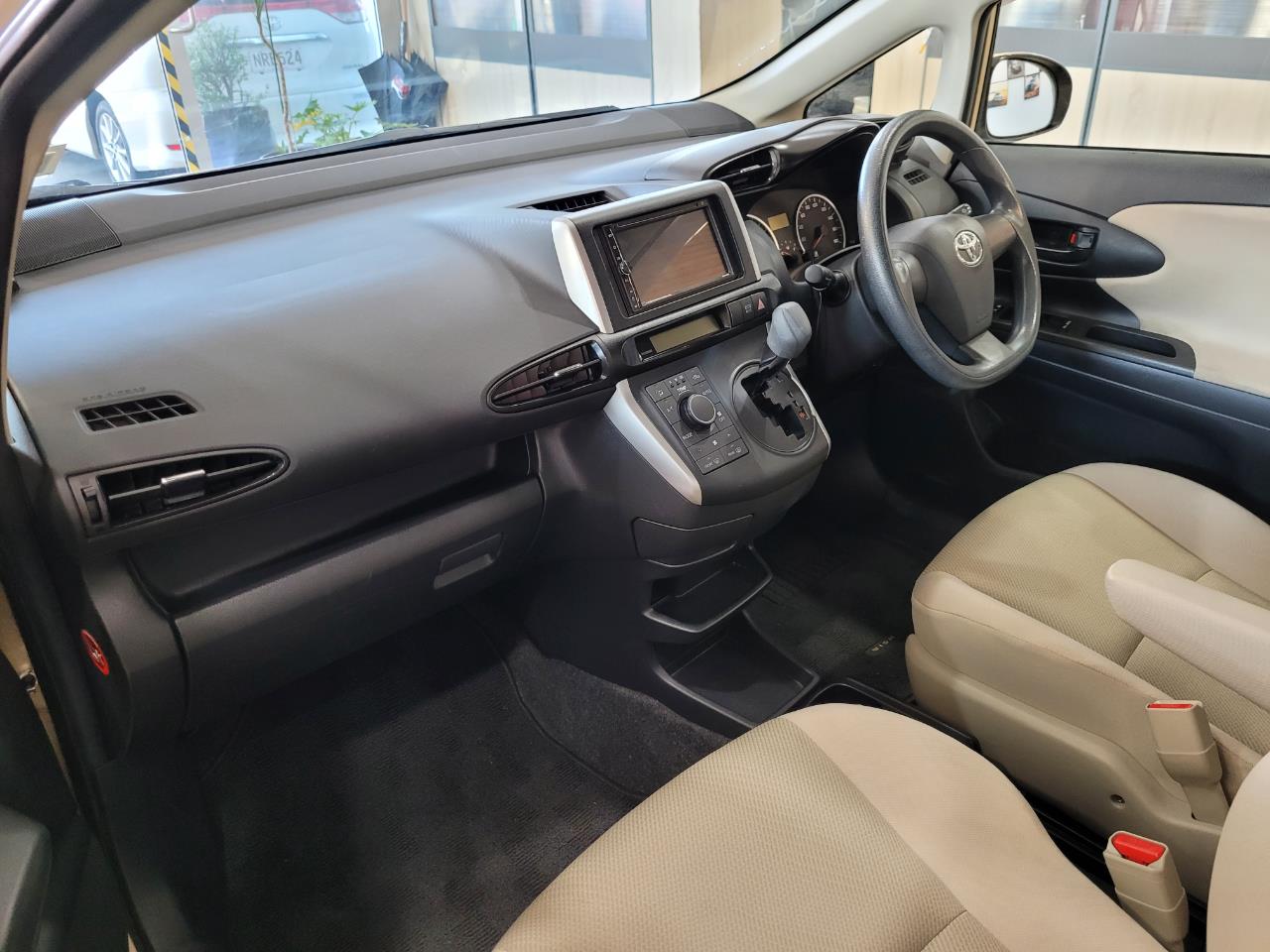 2013 Toyota Wish