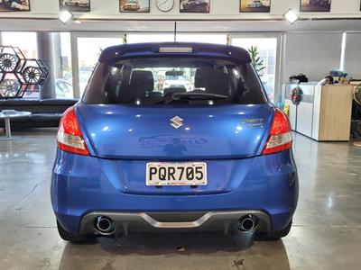 2013 Suzuki Swift - Thumbnail