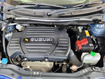 2013 Suzuki Swift - Thumbnail