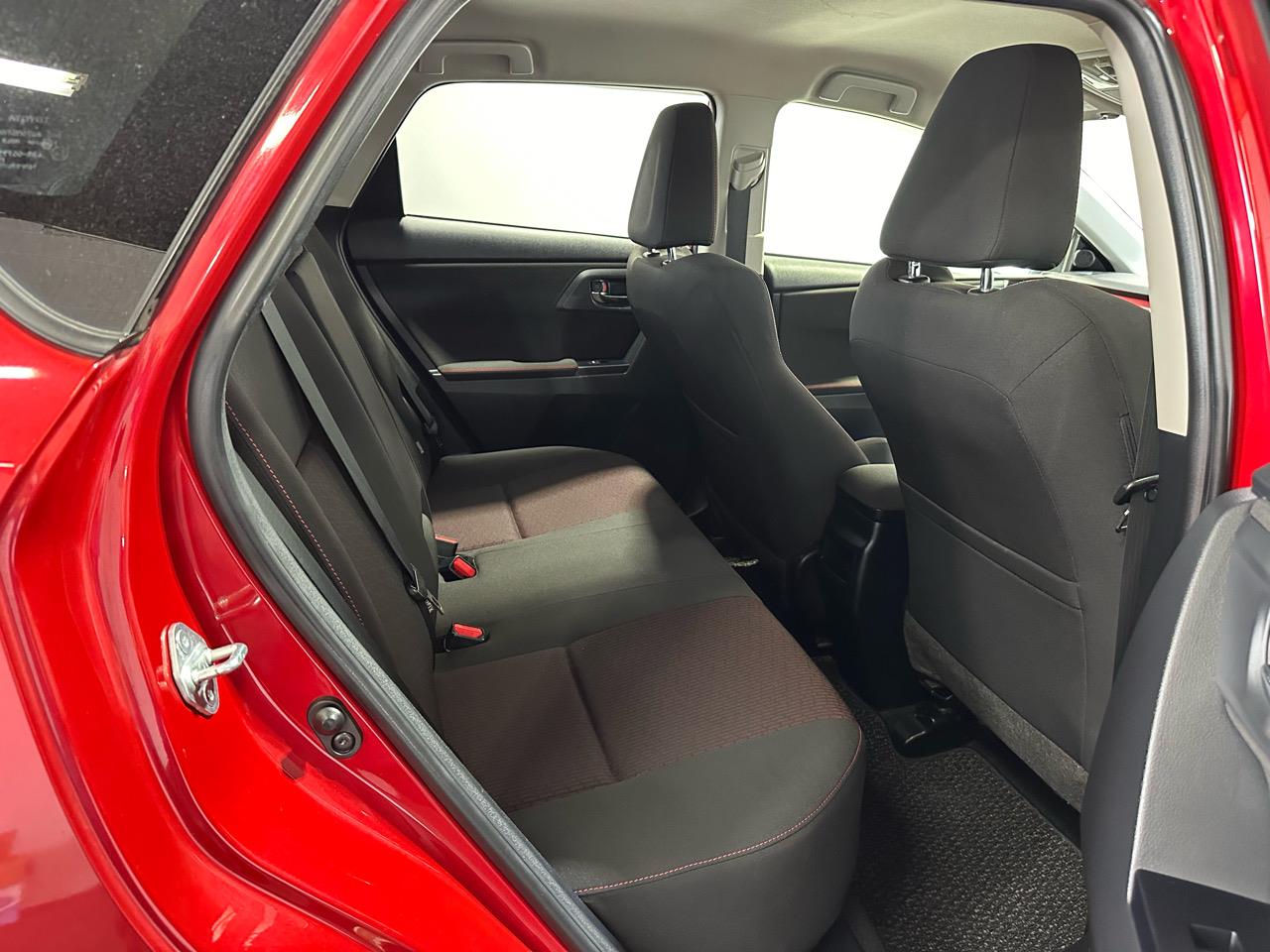2014 Toyota Auris