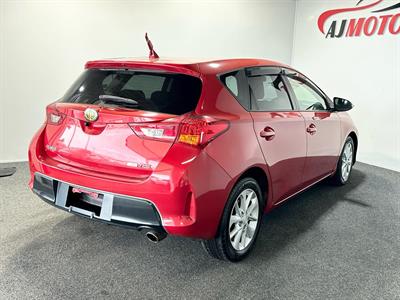 2014 Toyota Auris - Thumbnail