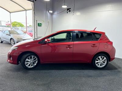 2014 Toyota Auris - Thumbnail