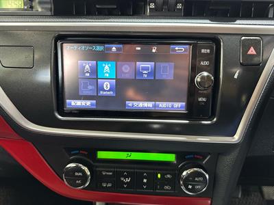 2014 Toyota Auris - Thumbnail