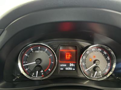 2014 Toyota Auris - Thumbnail