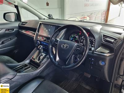 2017 Toyota Vellfire - Thumbnail