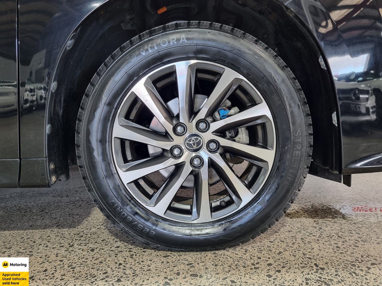 2017 Toyota Vellfire