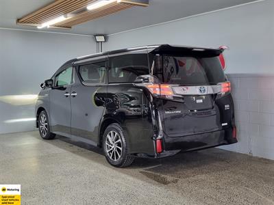 2017 Toyota Vellfire - Thumbnail