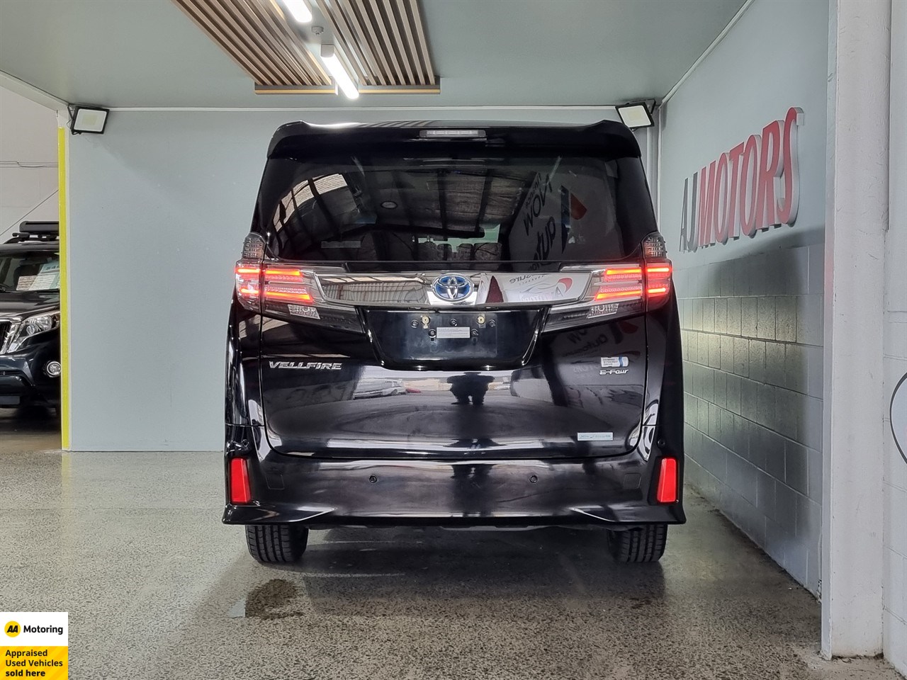2017 Toyota Vellfire