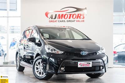 2018 Toyota Prius - Thumbnail