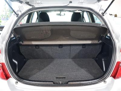 2015 Toyota Yaris - Thumbnail