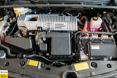 2014 Toyota Prius - Thumbnail