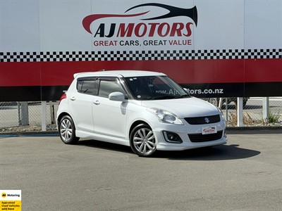2015 Suzuki Swift - Thumbnail