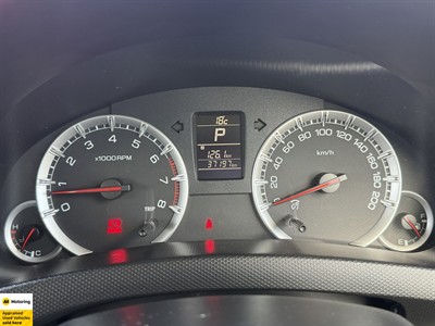 2015 Suzuki Swift - Thumbnail