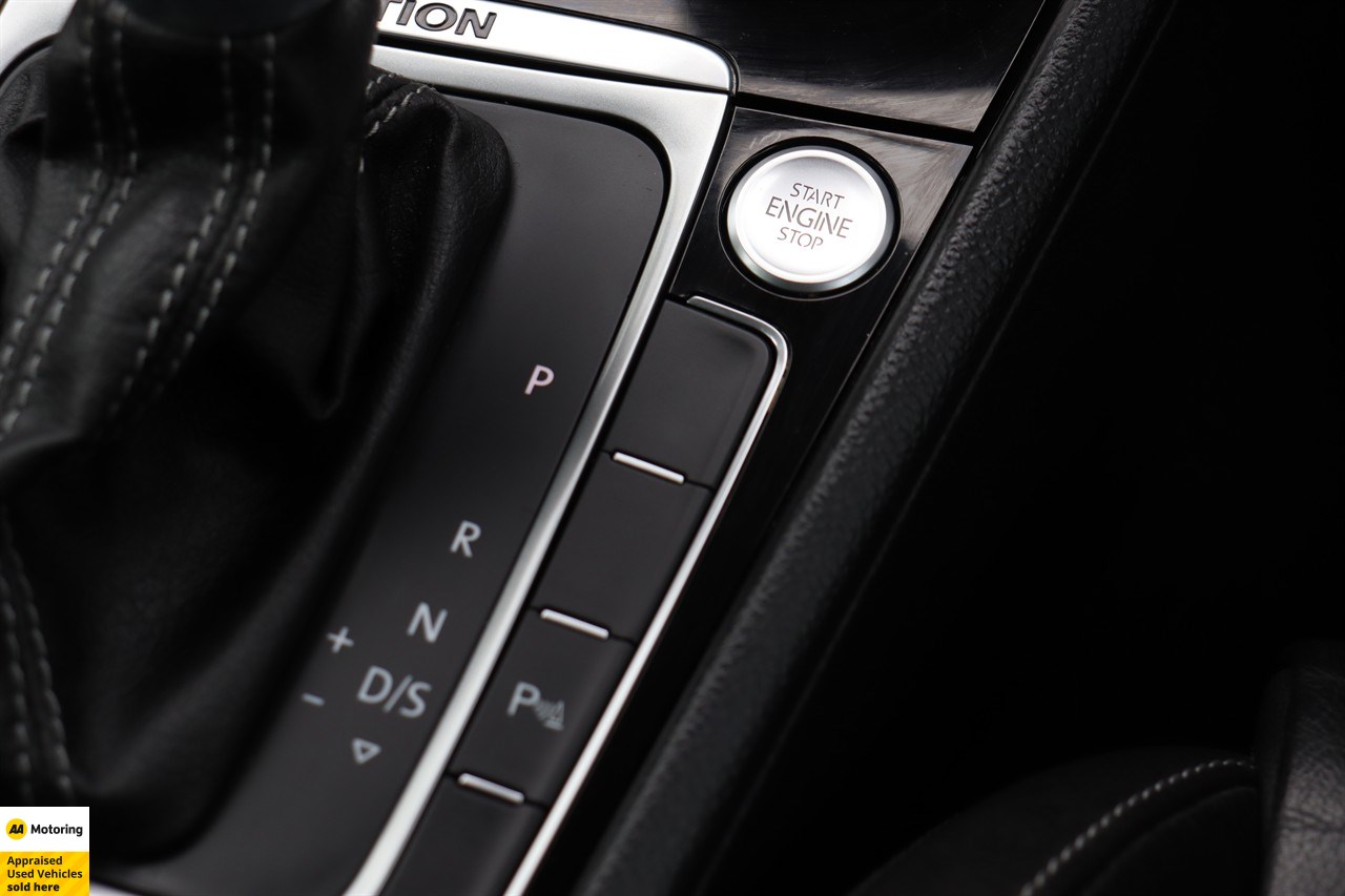 2014 Volkswagen Golf R